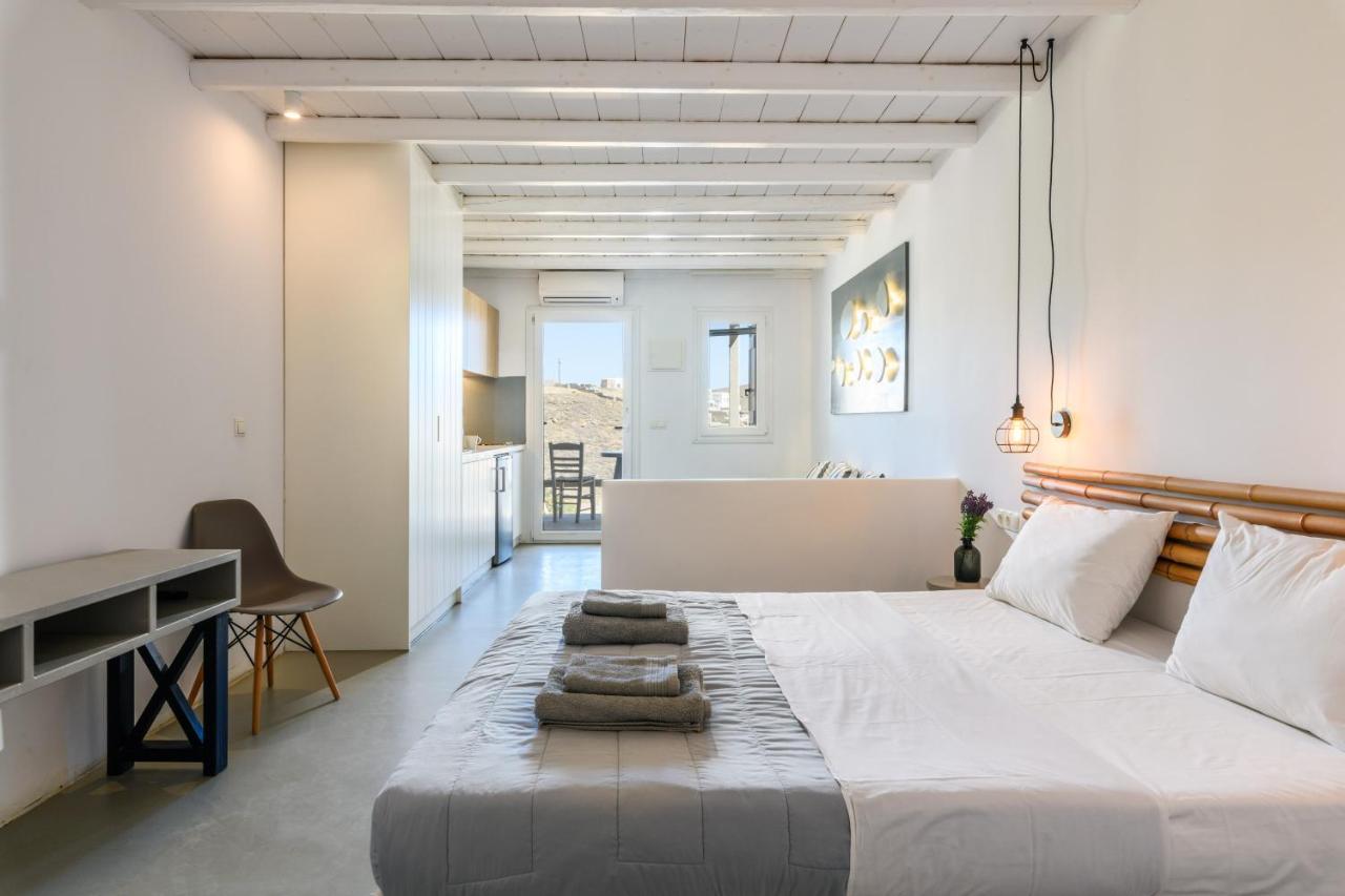 Ultramare Superior Suites With Seaview Mykonos Town Экстерьер фото